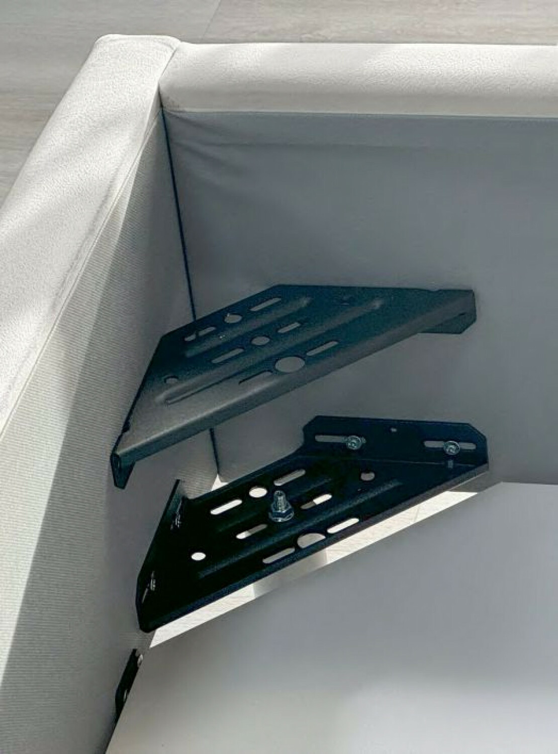 Tiffany 1 FEET Кровать